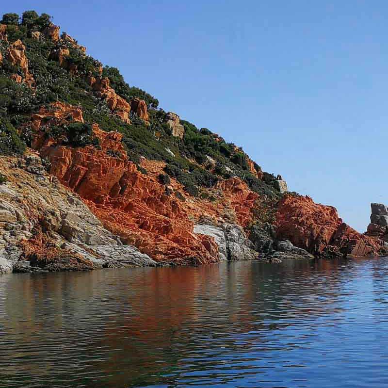 Rote-Felsen-in-Arbatax
